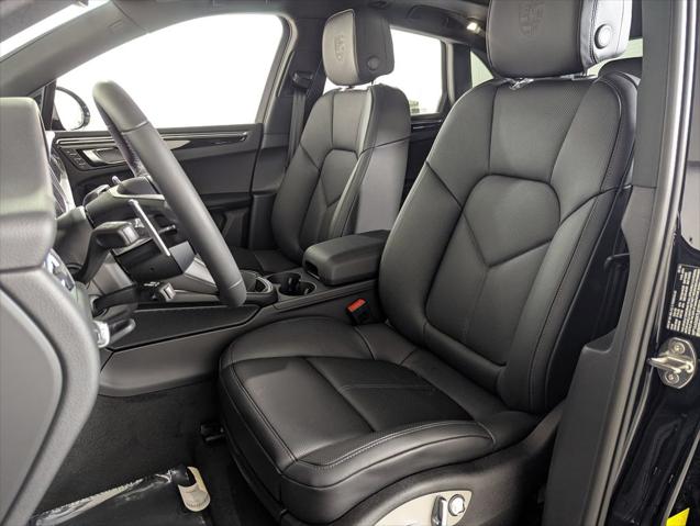 2026 Porsche Macan Unknown