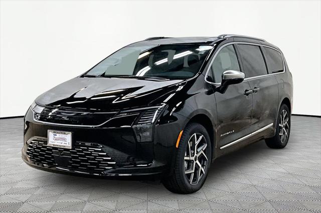 2027 Chrysler Pacifica Pinnacle for sale in Barrington, IL