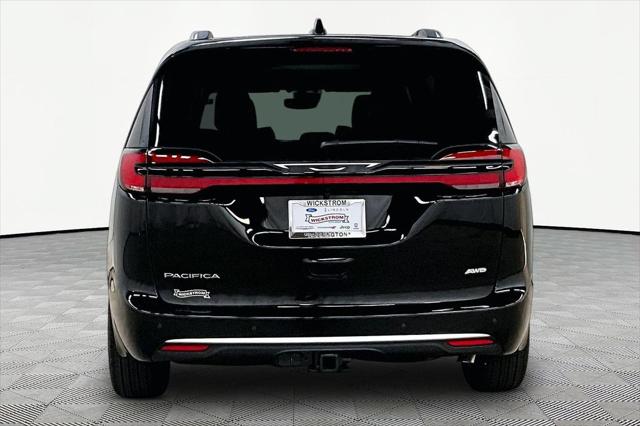 2027 Chrysler Pacifica Pinnacle