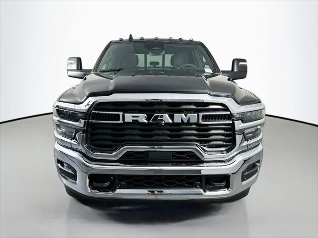 2026 RAM Ram 3500 RAM 3500 TRADESMAN CREW CAB 4X4 8 BOX 2026 RAM Ram 3500 RAM 3500 TRADESMAN CREW CAB 4X4 8 BOX
