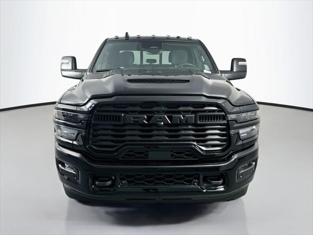 2026 RAM 2500 RAM 2500 BLACK EXPRESS CREW CAB 4X2 64 BOX