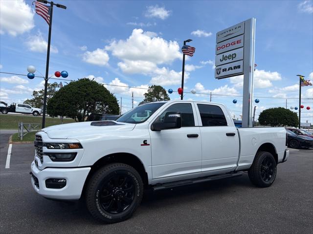 2026 RAM Ram 2500 RAM 2500 BLACK EXPRESS CREW CAB 4X2 64 BOX