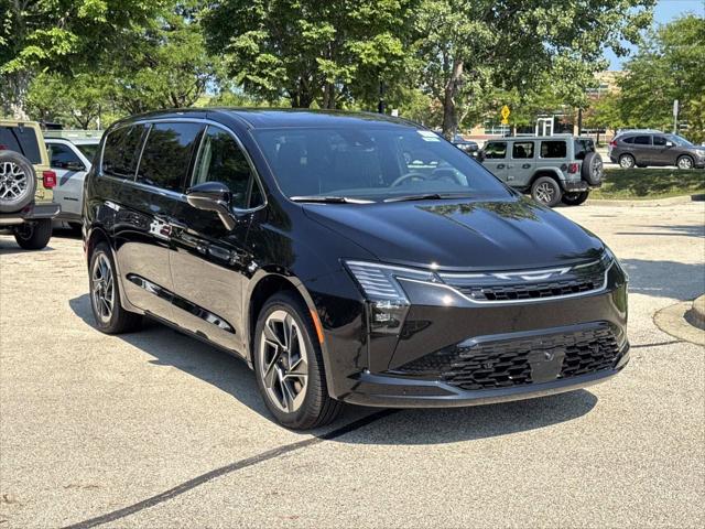 2027 Chrysler Pacifica PACIFICA LIMITED AWD 2027 Chrysler Pacifica PACIFICA LIMITED AWD