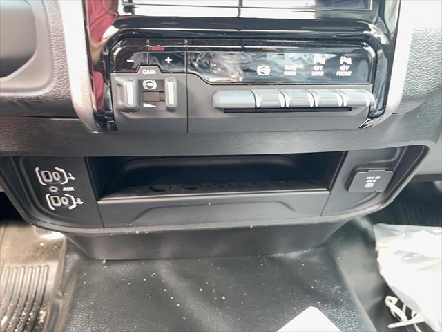 2026 Ram 2500 Tradesman Regular Cab 4x4 8 Box