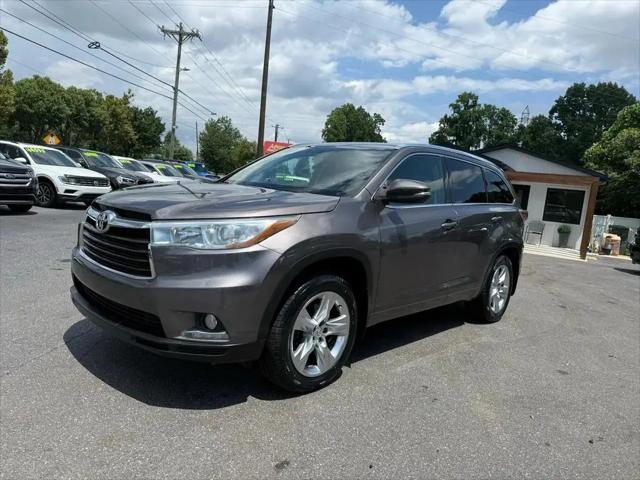 2015 Toyota Highlander Limited Platinum V6 for sale in Hickory, NC