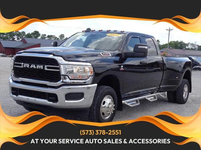 2023 Ram 3500 Tradesman Crew Cab 4x4 8 Box for sale in Versailles, MO