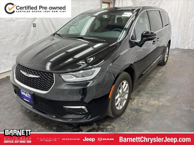 2024 Chrysler Pacifica Touring L for sale in White Bear Lake, MN
