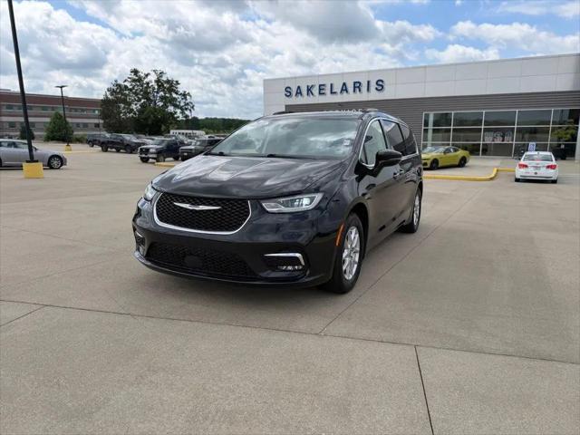 2022 Chrysler Pacifica Touring L for sale in Rolla, MO