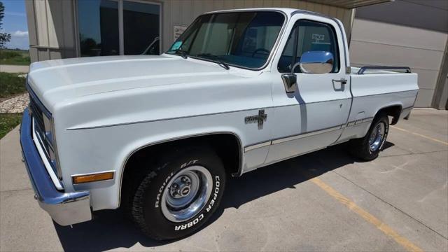 1984 Chevrolet Pickup Base for sale in Sioux Falls, SD