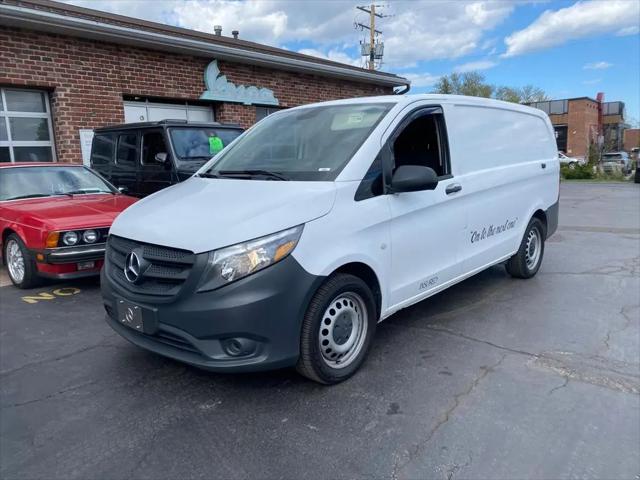 2016 Mercedes-Benz Metris Base for sale in Brookfield, WI