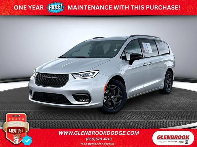 2026 Chrysler Pacifica Hybrid Select for sale in Fort Wayne, IN