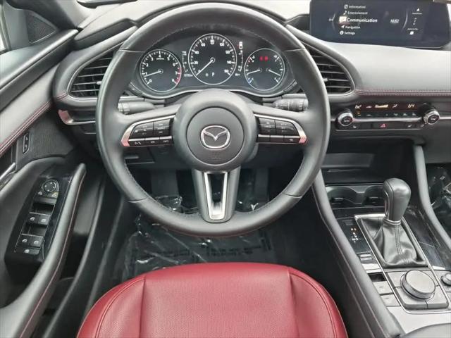 2025 Mazda Mazda3 2.5 S Carbon Edition