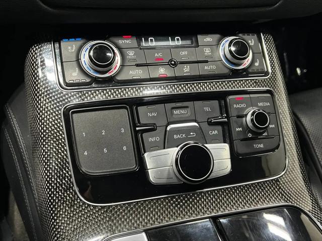 2015 Audi S8 4.0T