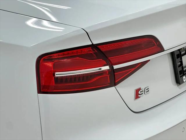 2015 Audi S8 4.0T