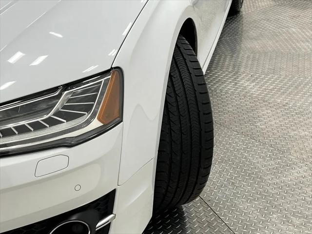 2015 Audi S8 4.0T