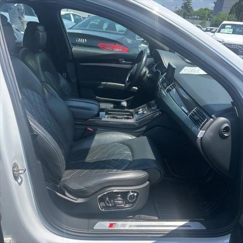 2015 Audi S8 4.0T