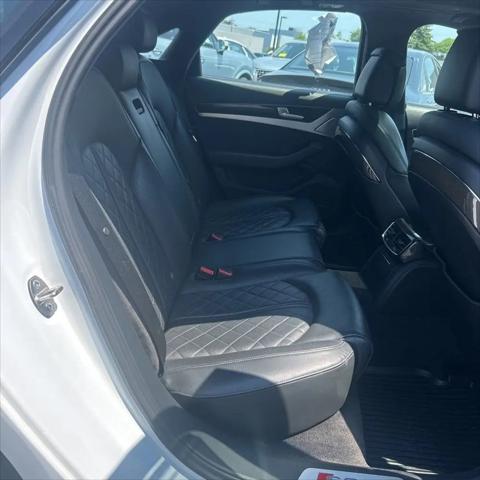 2015 Audi S8 4.0T