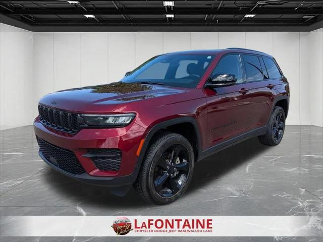 2024 Jeep Grand Cherokee Altitude 4x4 for sale in Walled Lake, MI