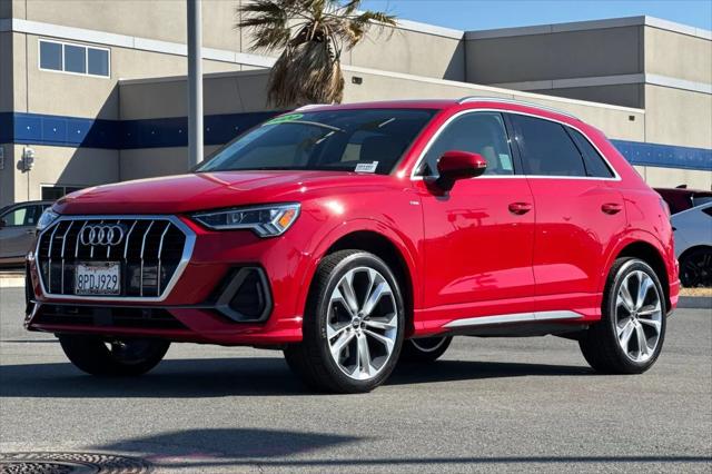 2020 Audi Q3 Premium Plus 45 TFSI S line quattro Tiptronic