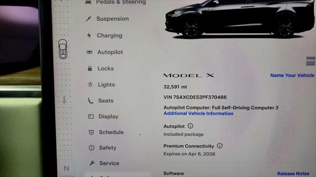 2023 Tesla Model X Standard Range