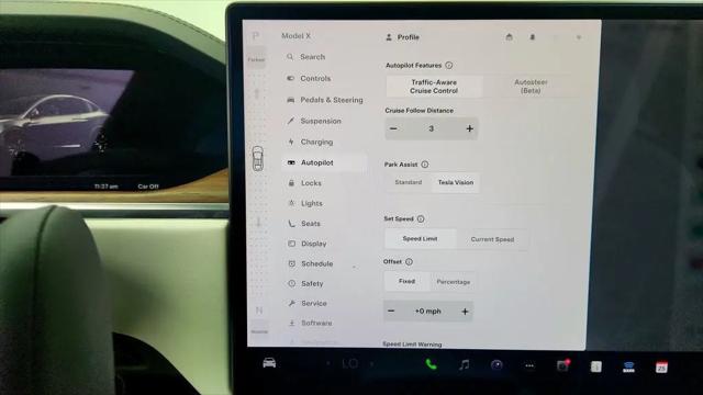 2023 Tesla Model X Standard Range