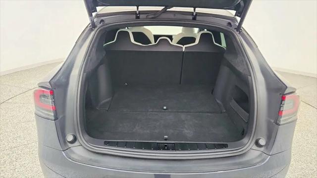 2023 Tesla Model X Standard Range