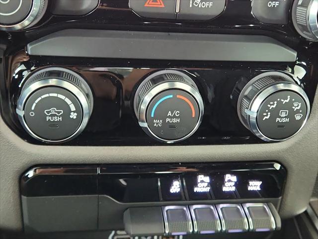 2026 Ram 1500 Express Crew Cab 4x4 57 Box