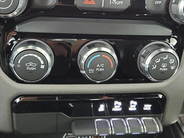 2026 Ram 1500 Express Crew Cab 4x4 57 Box