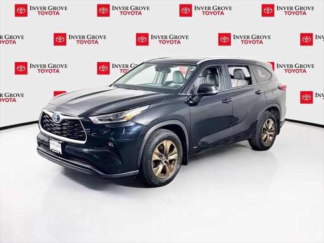 2023 Toyota Highlander Hybrid XLE Bronze for sale in Inver Grove Heights, MN
