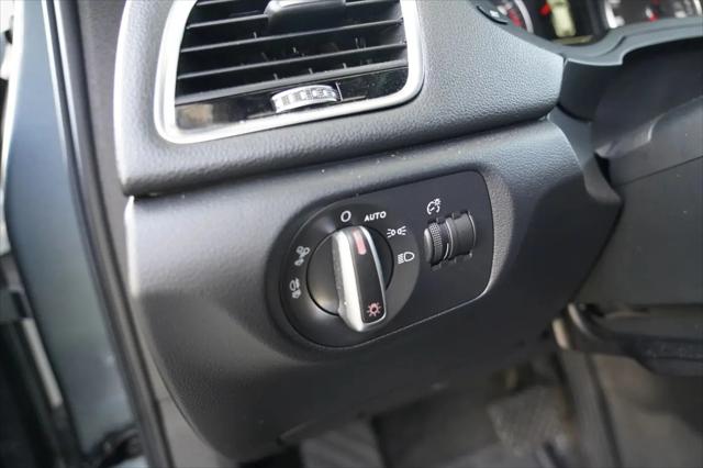 2016 Audi Q3 2.0T Premium Plus