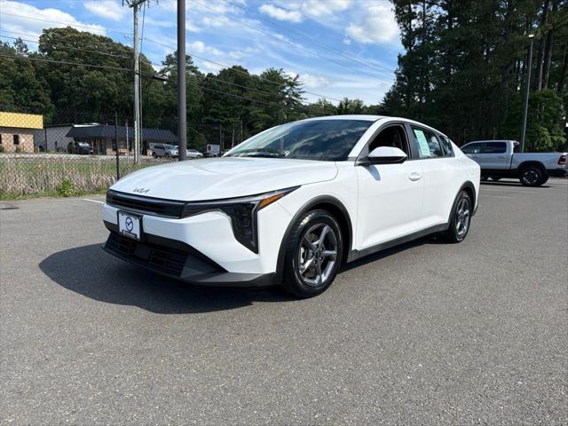 2025 Kia K4 LXS 2025 Kia K4 LXS