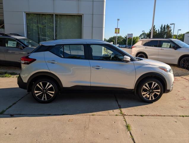 2020 Nissan Kicks SV Xtronic CVT 2020 Nissan Kicks SV Xtronic CVT