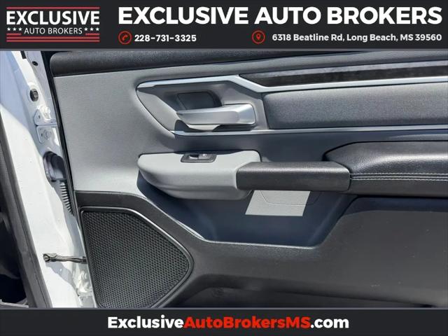 2020 Ram 1500 Big Horn Crew Cab 4x4 5'7" Box