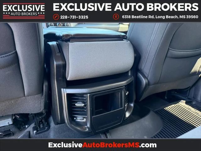 2020 Ram 1500 Big Horn Crew Cab 4x4 5'7" Box