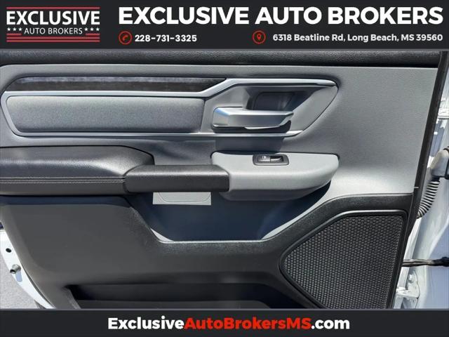 2020 Ram 1500 Big Horn Crew Cab 4x4 5'7" Box