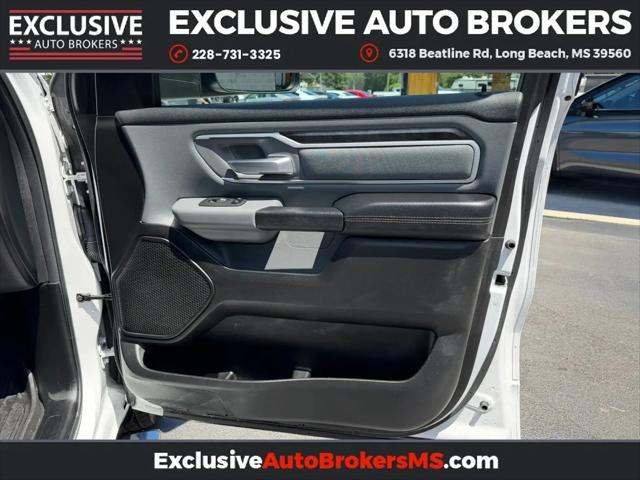 2020 Ram 1500 Big Horn Crew Cab 4x4 5'7" Box