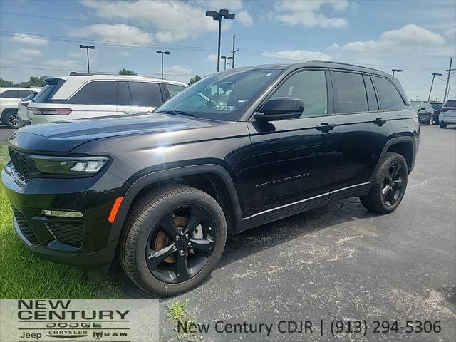 2023 Jeep Grand Cherokee Altitude 4x4 for sale in Paola, KS