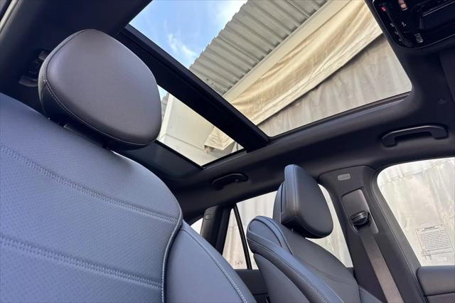 2027 Mercedes-Benz GLC GLC 300