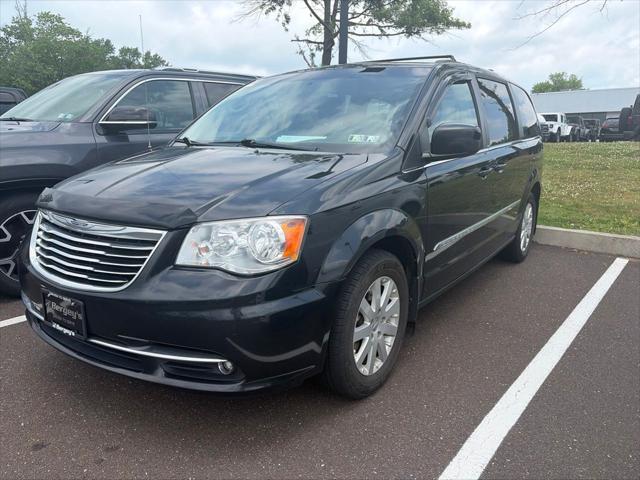 2014 Chrysler Town and Country Touring 2014 Chrysler Town and Country Touring