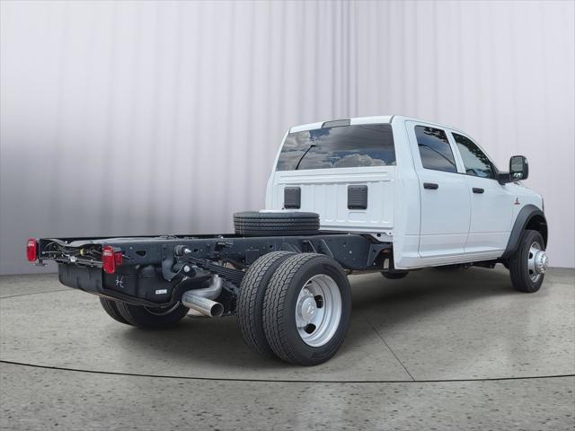 2026 RAM 5500 Chassis RAM 5500 TRADESMAN CHASSIS CREW CAB 4X4 60 CA