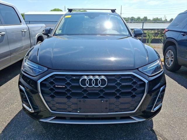 2024 Audi Q5 Premium Plus 45 TFSI S line quattro 2024 Audi Q5 Premium Plus 45 TFSI S line quattro