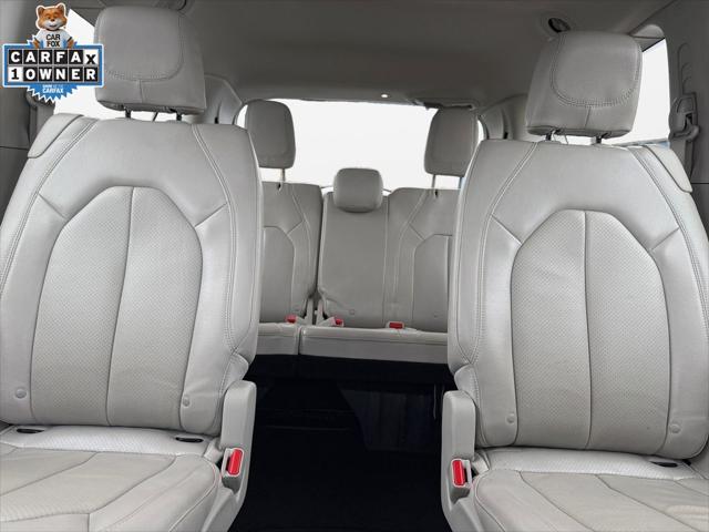 2020 Chrysler Pacifica Touring L Plus