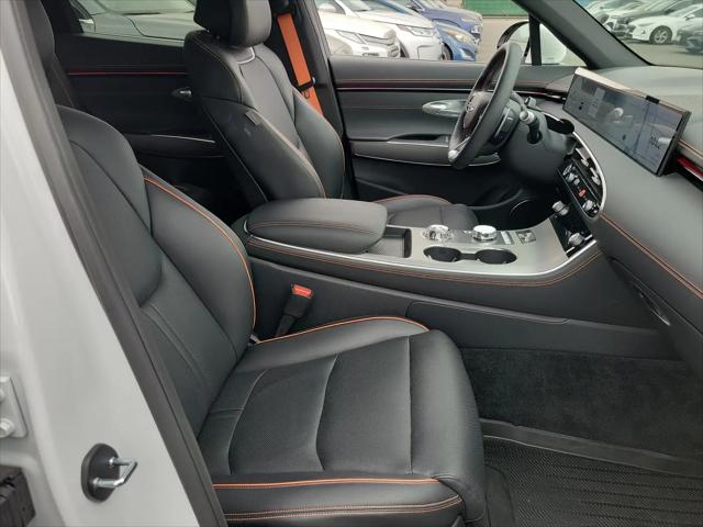 2026 Genesis GV70 3.5T Sport Advanced