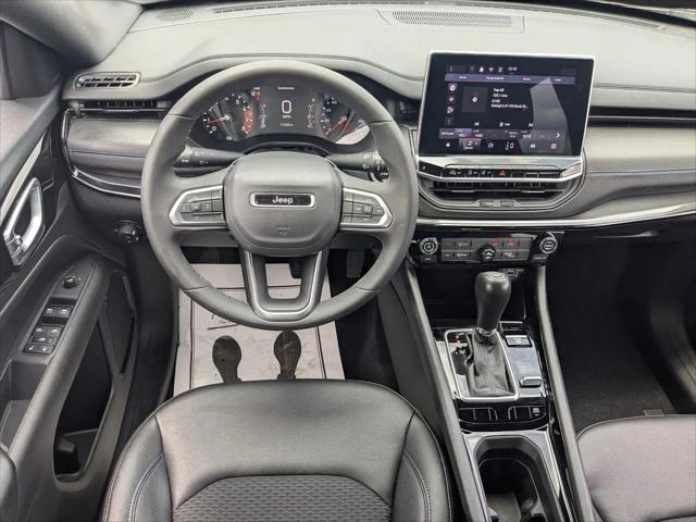 2025 Jeep Compass Latitude 4x4