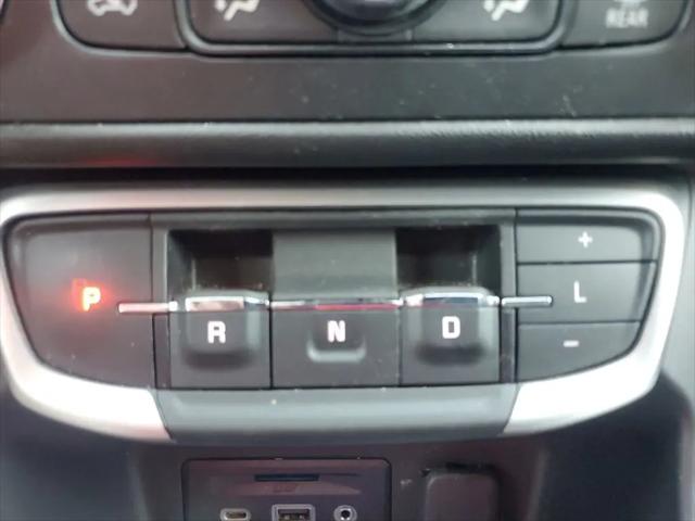 2024 GMC Terrain AWD SLT