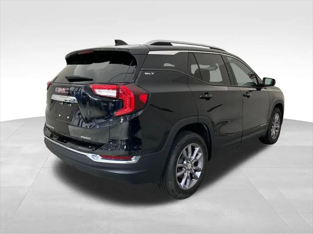 2024 GMC Terrain AWD SLT