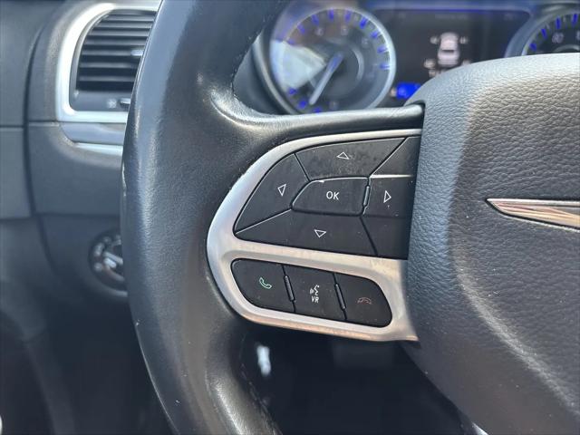 2020 Chrysler 300 Touring L