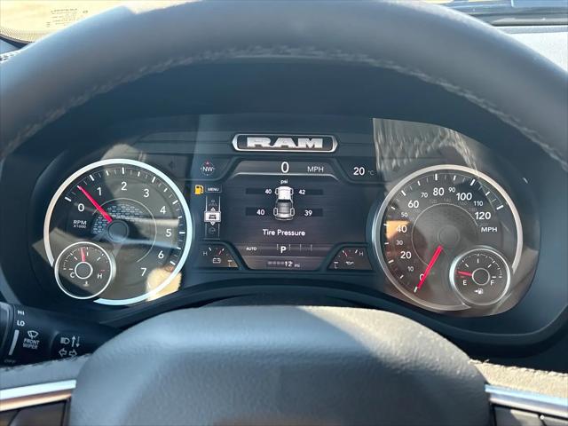 2026 Ram 1500 Big Horn Crew Cab 4x4 57 Box