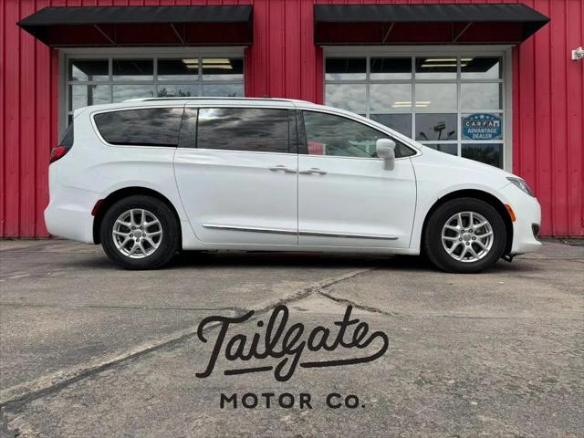 2020 Chrysler Pacifica Touring L for sale in Fremont, NE