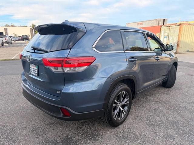 2017 Toyota Highlander LE Plus